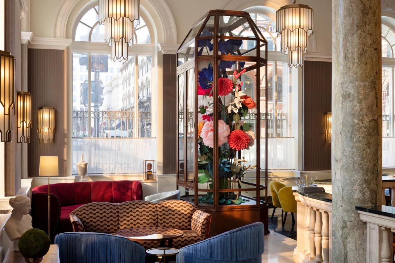 Riggs Washington Dc 호텔 외부 사진 The hotel's lobby
